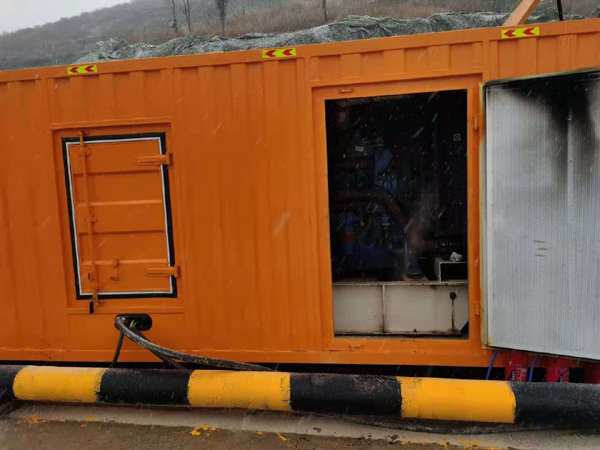 惠东发电机出租 柴油发电机组电压低报警怎么办？