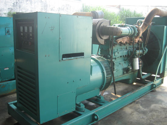 惠东租赁发电机- 发电机碳刷磨损的原因是什么