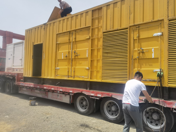 惠东发电机出租100KW发电机需要什么规格的电缆线？