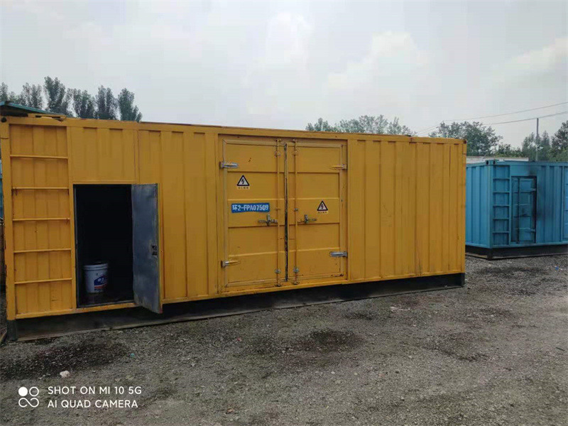 惠东200KW柴油发电机组需要配备什么型号的电缆线？