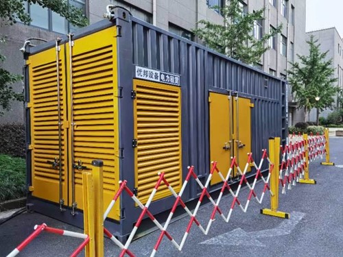 惠东如何使用转速表检查发动机的转速？