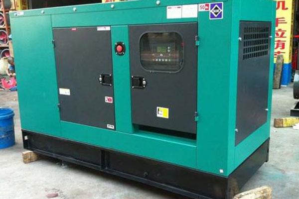 惠东如何检查机油的使用时间？