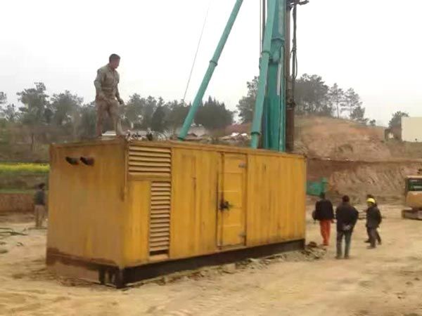 惠东如何判断水冷式机油散热器密封件是否需要更换？